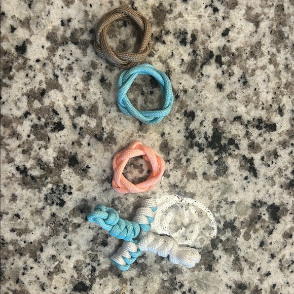 Colorful Paracord Keychains Set - Picture 3 of 3